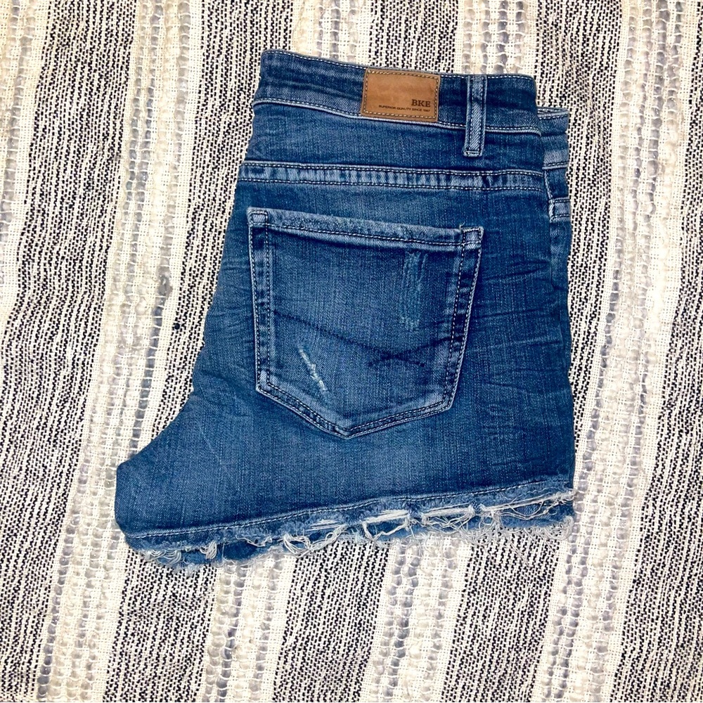 BKE. Women’s Shorts. Payton. Size 29